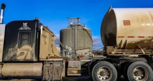 Аляска выдала разрешения на строительство дороги к удаленному горному району